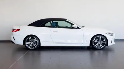 Gebraucht BMW 420 Sport Line 190 PS (139 kW) 2024 Weiss Cabrio