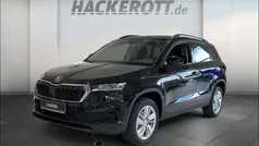 Schwarz Gebraucht 2024 Skoda Karoq Selection SUV | 27.880 € (Fairer Preis)