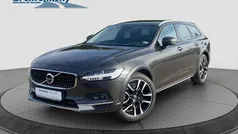 Platinum grey (grau) Gebraucht 2021 Volvo V90 Kombi | 42.390 € (Fairer Preis)