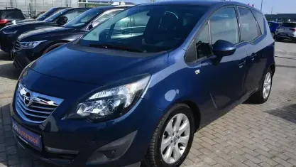 Gebraucht Opel Meriva Innovation 110 PS (80 kW) 2013 Blau Van / Kleinbus