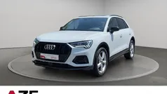Gletscherweiß metallic Gebraucht 2024 Audi Q3 Advanced Plus SUV | 40.890 € (Fairer Preis)