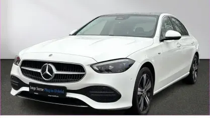 Gebraucht Mercedes C300e Avantgarde 197 PS (144 kW) 2025 Weiß Limousine