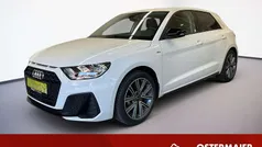 Cortinaweiß mythosschwarz meta Gebraucht 2024 Audi A1 Sportback S-Line Kleinwagen | 23.370 € (Fairer Preis)