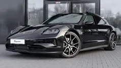 Tiefschwarzmetallic Gebraucht 2024 Porsche Taycan Sport Turismo Limousine | 118.390 € (Guter Preis)