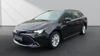 Gebraucht 2025 Toyota Corolla Business Edition Kombi | 27.490 € (Superpreis)