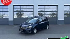 Gebraucht 2023 Mercedes T180 Progressive Van / Kleinbus | 27.680 € (Fairer Preis)