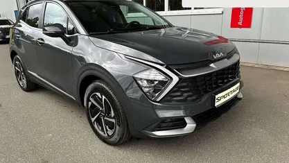 Grau Gebraucht 2024 Kia Sportage Comfort SUV | 26.795 € (Superpreis)