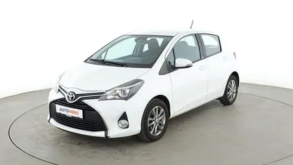 Weiß Gebraucht 2016 Toyota Yaris Edition-S Kleinwagen | 9.940 € (Fairer Preis)
