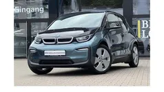 Blau Gebraucht 2022 BMW i3 Comfort Edition Kleinwagen | 18.680 € (Fairer Preis)