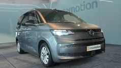 Grau Gebraucht 2022 VW Multivan Life Van / Kleinbus | 48.840 € (Guter Preis)