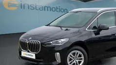 Schwarz Gebraucht 2022 BMW 218 Active Tourer Van / Kleinbus | 26.599 € (Fairer Preis)