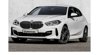 Gebraucht BMW 120 M Sport 190 PS (139 kW) 2023 Weiß Limousine