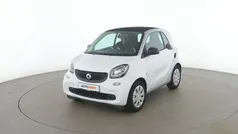 Weiß Gebraucht 2017 Smart ForTwo Coupé Kleinwagen | 11.980 € (Fairer Preis)