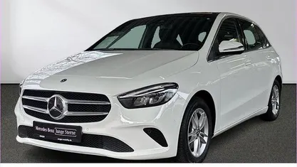 Gebraucht Mercedes B200 Business 163 PS (119 kW) 2019 Weiß Van / Kleinbus