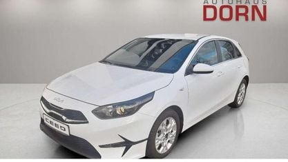 Nouvelle Kia Ceed Vision 101 ch (74 kW) 2026 Blanc Citadine