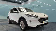 Weiß Gebraucht 2022 Ford Kuga Titanium SUV | 25.239 € (Guter Preis)