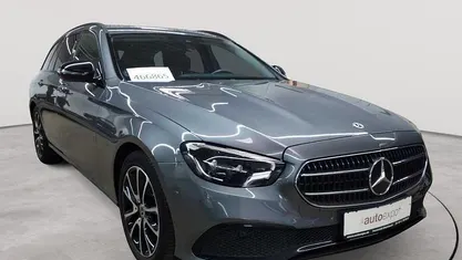 Gebraucht Mercedes E200 197 PS (144 kW) 2022 Selenitgrau metallic Kombi