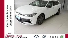 Gebraucht 2025 VW Passat R-line Kombi | 42.500 € (Superpreis)