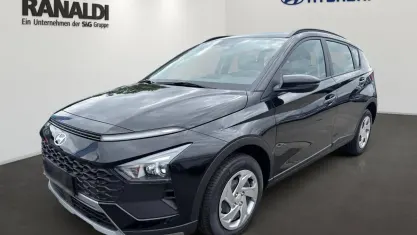 Gebraucht Hyundai Bayon Select 101 PS (74 kW) 2024 Phantom black SUV