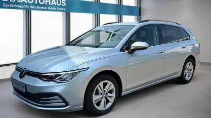 Gebraucht VW Golf VIII Life 116 PS (85 kW) 2023 Silber Kombi