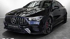Metalliclack kosmosschwarz Gebraucht 2024 Mercedes CLA45 AMG AMG Coupé | 59.990 € (Fairer Preis)