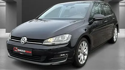 Schwarz Gebraucht 2017 VW Golf Highline Limousine | 14.900 € (Fairer Preis)
