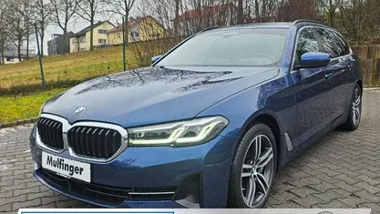 Phytonicblau (metallic) Gebraucht 2021 BMW 530 Sport Line Kombi | 36.888 € (Fairer Preis)