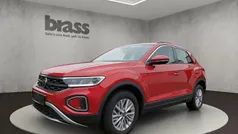 Kings red metallic Gebraucht 2023 VW T-Roc Life SUV | 25.450 € (Superpreis)