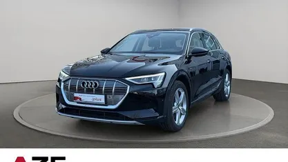 Gebraucht Audi e-tron Advanced 230 kW (313 PS) 2022 Brillantschwarz SUV