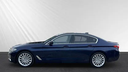 Gebraucht BMW 530 Luxury Line 286 PS (210 kW) 2020 Tansanitblau ii metallic Limousine