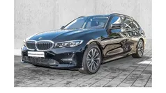 Schwarz Gebraucht 2022 BMW 318 Advantage Kombi | 25.990 € (Fairer Preis)