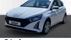 Atlas white / sol Neu 2025 Hyundai i20 Select Kleinwagen | 16.690 € (Guter Preis)