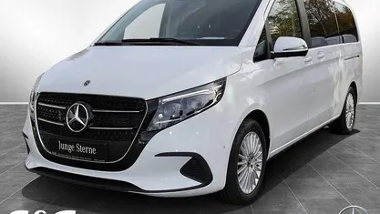 Gebraucht Mercedes V220 Style 163 PS (119 kW) 2025 Bergkristallweiß metallic Van / Kleinbus