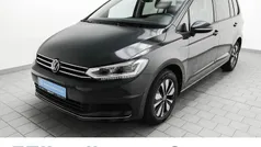Gebraucht 2023 VW Touran Move Van / Kleinbus | 33.440 € (Guter Preis)