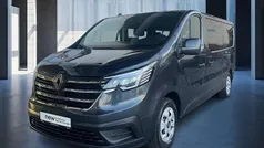 Grau Gebraucht 2024 Renault Trafic Evolution Van | 35.990 € (Fairer Preis)