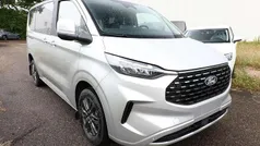 Moondust silver metallic Neu 2025 Ford Tourneo Custom Titanium Van / Kleinbus | 49.323 € (Superpreis)
