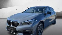 Grau Gebraucht 2024 BMW 120 Sport Line Kleinwagen | 33.990 € (Guter Preis)