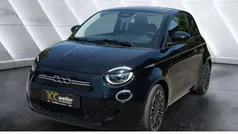 Schwarz Gebraucht 2022 Fiat 500e Icon Kleinwagen | 17.960 € (Fairer Preis)