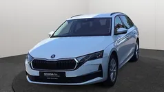Gebraucht 2024 Skoda Octavia Selection Kombi | 30.922 € (Fairer Preis)