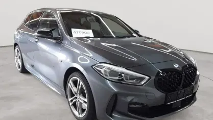 Gebraucht BMW 120 M Sport 190 PS (139 kW) 2021 Mineralgrau metallic Limousine