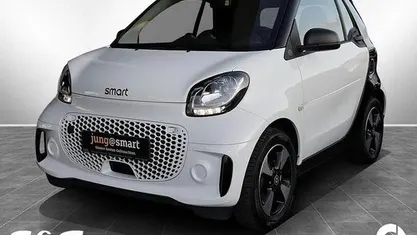 Bodypanels in white Gebraucht 2021 Smart ForTwo Electric Drive Passion Cabrio | 11.890 € (Fairer Preis)