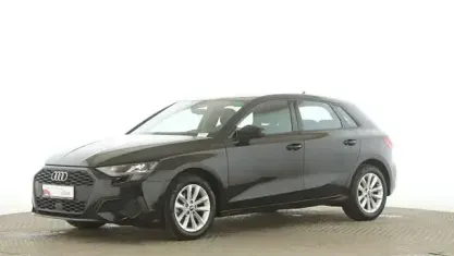 Gebraucht Audi A3 Basis 110 PS (80 kW) 2023 Brillantschwarz Limousine
