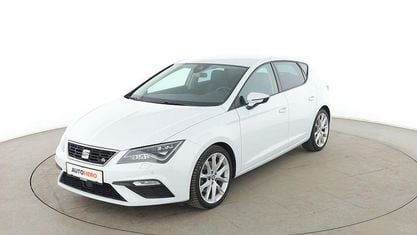 Używany Seat Leon FR 150 KM (110 kW) 2020 Biały Sedan/Limuzyna
