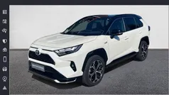 Weiß Gebraucht 2022 Toyota RAV4 Hybrid Style SUV | 40.990 € (Fairer Preis)