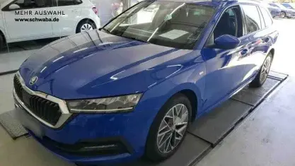 Gebraucht Skoda Octavia Tour 150 PS (110 kW) 2022 Blau Kombi