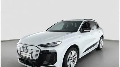 Gebraucht Audi Q6 e-tron Ambiente 185 kW (252 PS) 2025 Gletscherweiß metallic SUV