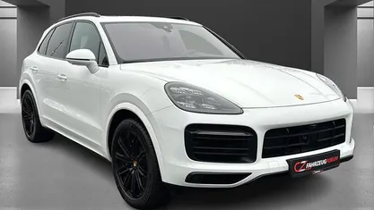 Weiß Gebraucht 2020 Porsche Cayenne S Sport SUV | 63.900 € (Fairer Preis)