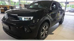 Lackierung schwarz perla nera/typ aussenverkleidung metalliclackierung Neu 2025 Opel Mokka Elegance SUV | 25.590 € (Fairer Preis)