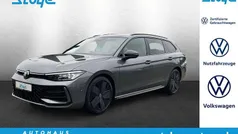 Gebraucht 2025 VW Passat R-line Limousine | 43.990 € (Guter Preis)