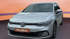 Silber Gebraucht 2022 VW Golf VIII Life Limousine | 17.350 € (Fairer Preis)